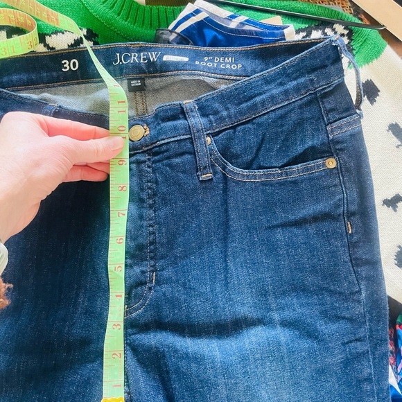 J. Crew 9" demi-boot crop jean in Dark Worn wash - Picture 6 of 12